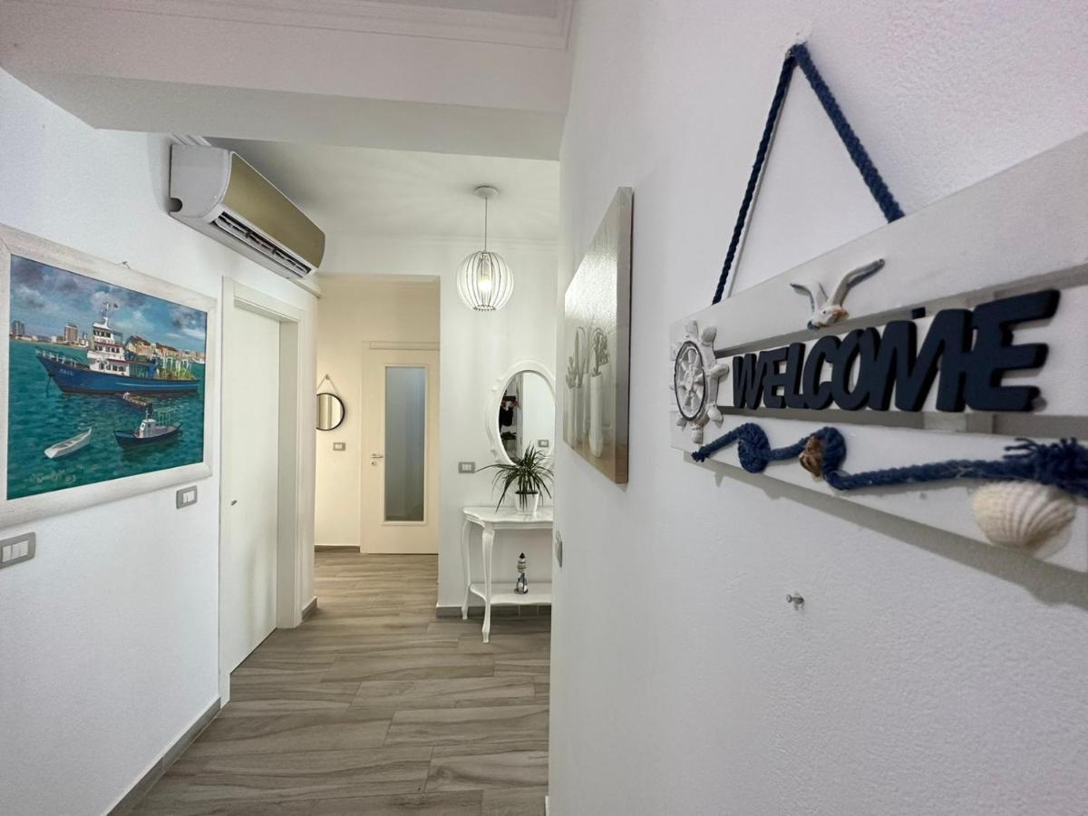 Home Aquamarine & Residence Vlorë Esterno foto